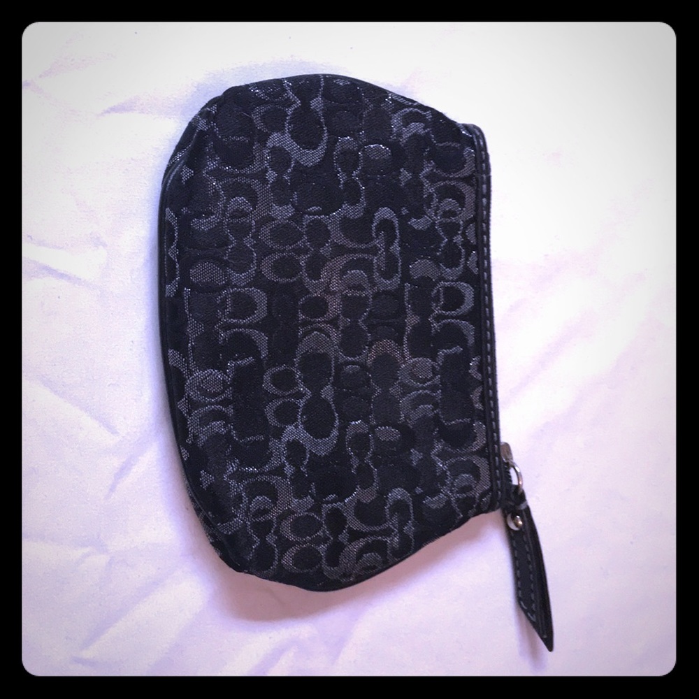Coach 6x4” coin purse - Black/silver w/ purple